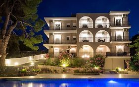 Apartments Albanis Villa